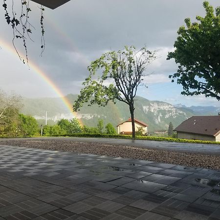 Un Pied Devant L'Autre Sainte-Marie-D'Alvey Екстер'єр фото